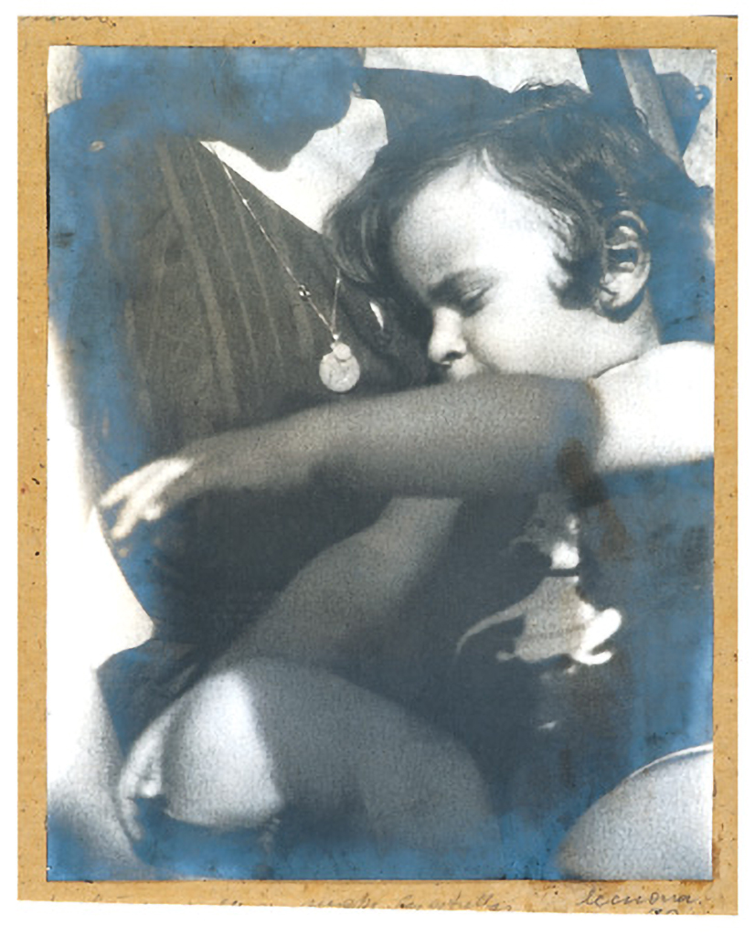”Niño” 1932. Fotografía 30x24 cm *