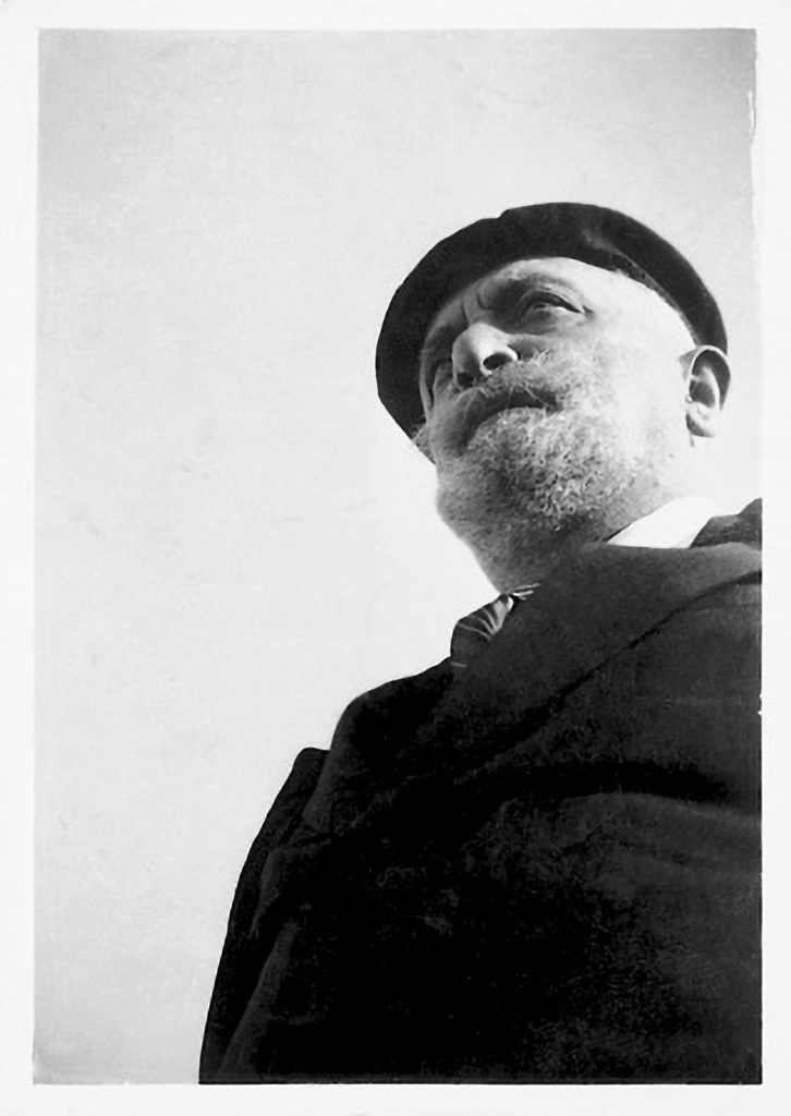 Emilio Martínez 1932. Fotografía 16´6x11´5 cm *