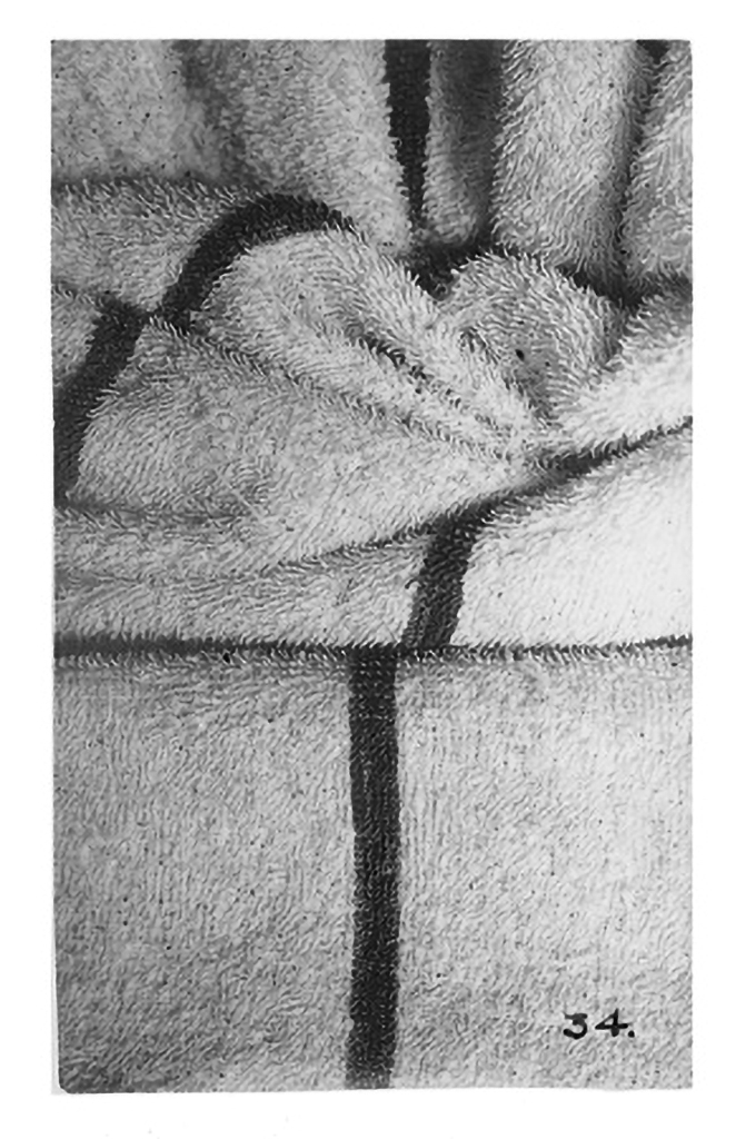 s/t 1934. Fotografía12’9x7’2 cm *