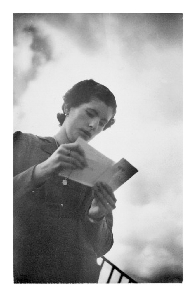 s/t hacia 1936. Fotografía Leica 13´6x8´6 cm *